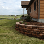 backyard-garden-retaining-wall